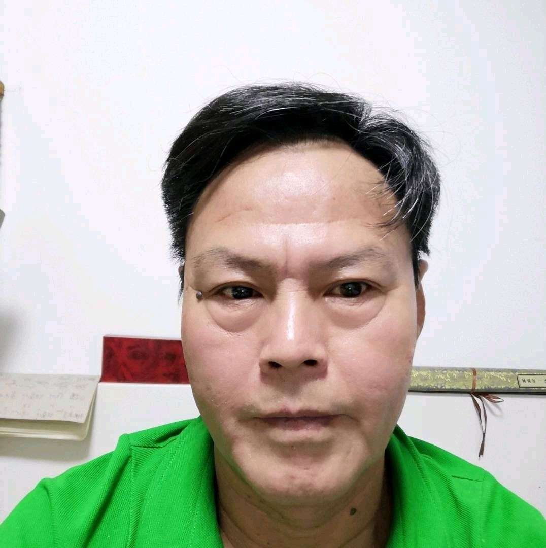 哥了的照片