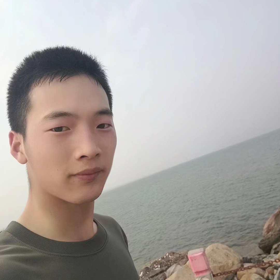 酒窝倾心跳跃的照片
