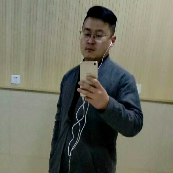大叔保护你的照片