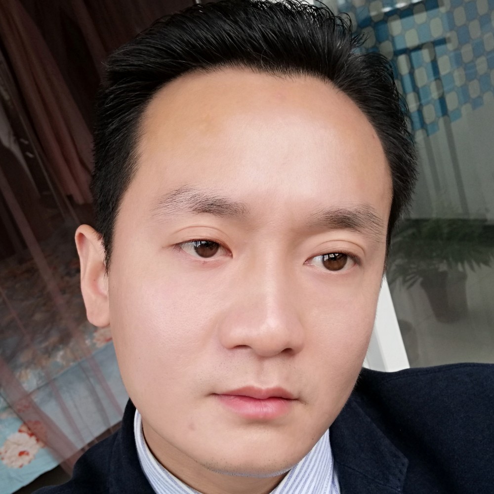宇宇哥哥的照片