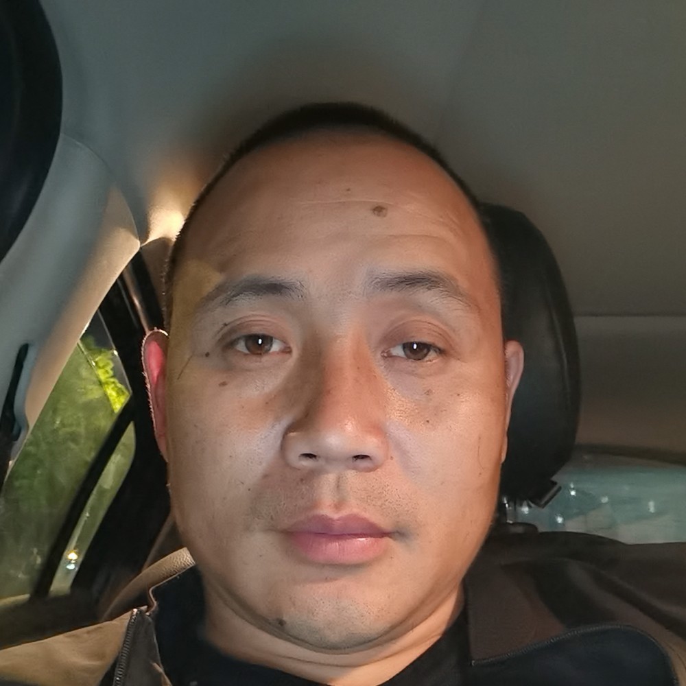 震动倾心大白的照片