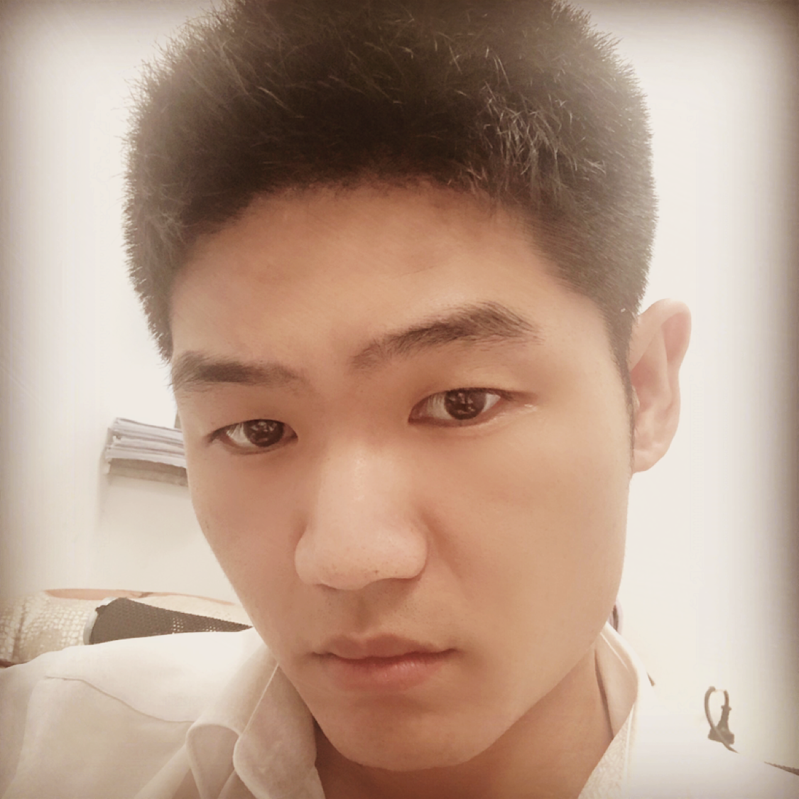 彼岸闻幽默的照片