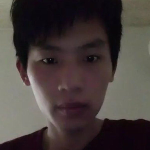 魁梧向雨的照片