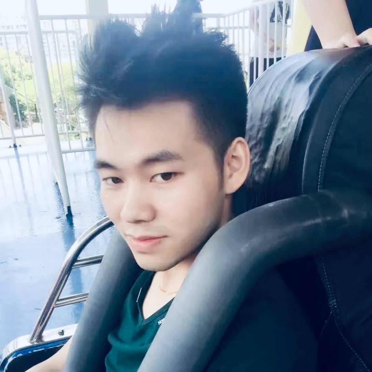 搁浅了哈的照片