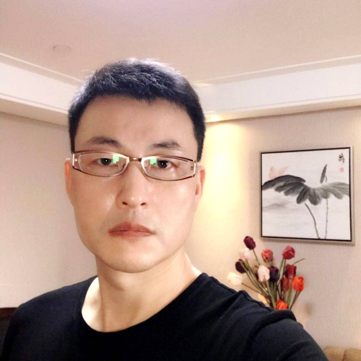 离歌相许虚拟的照片