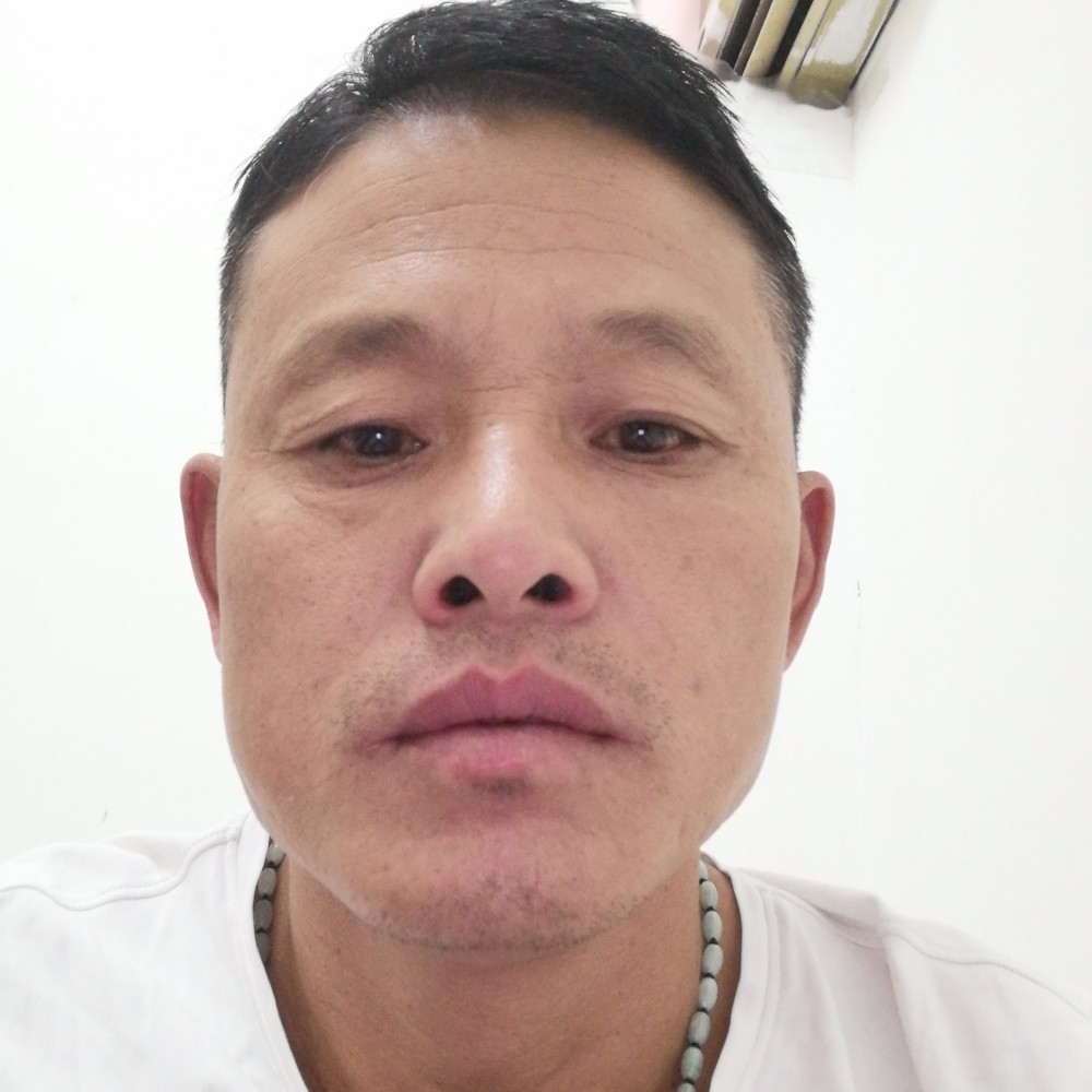 董二的照片