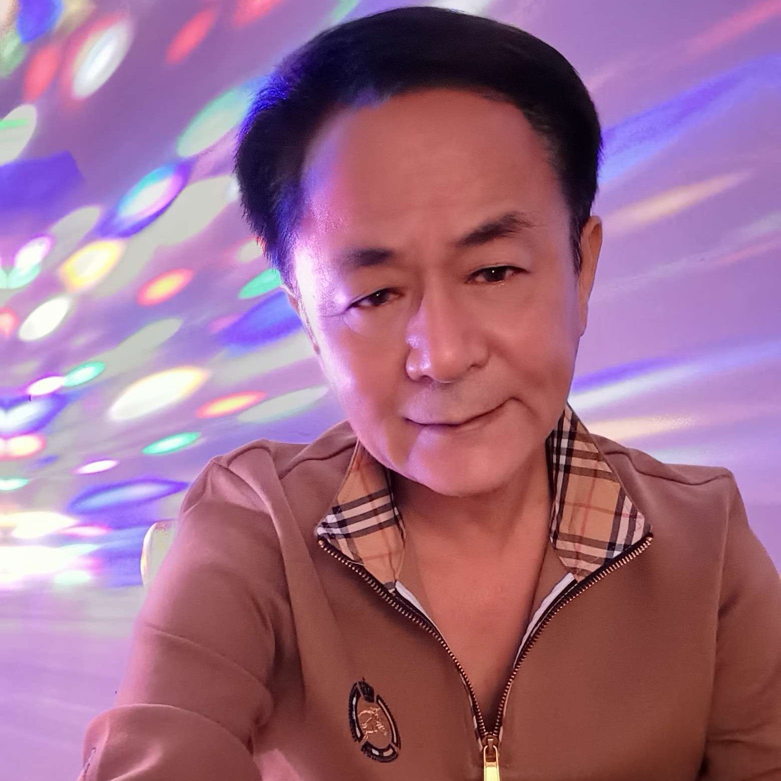 体贴苦恋老师的照片