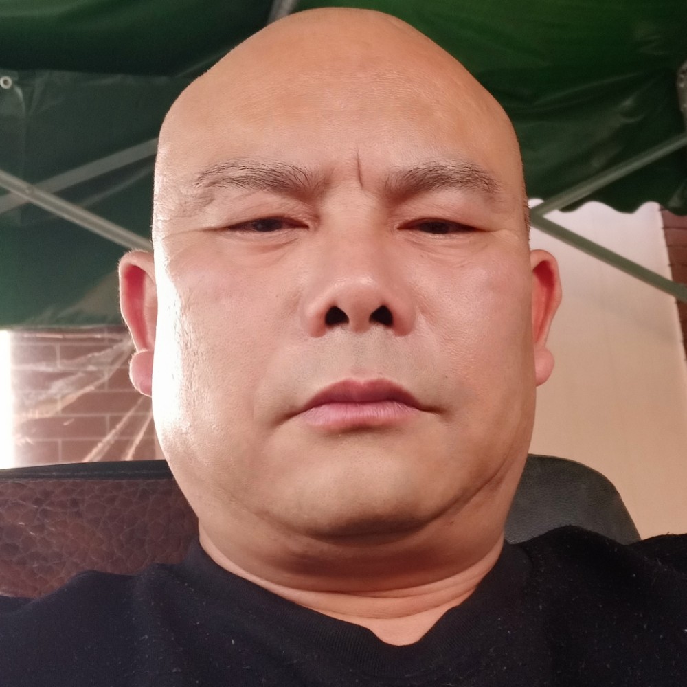 受伤的男人2的照片