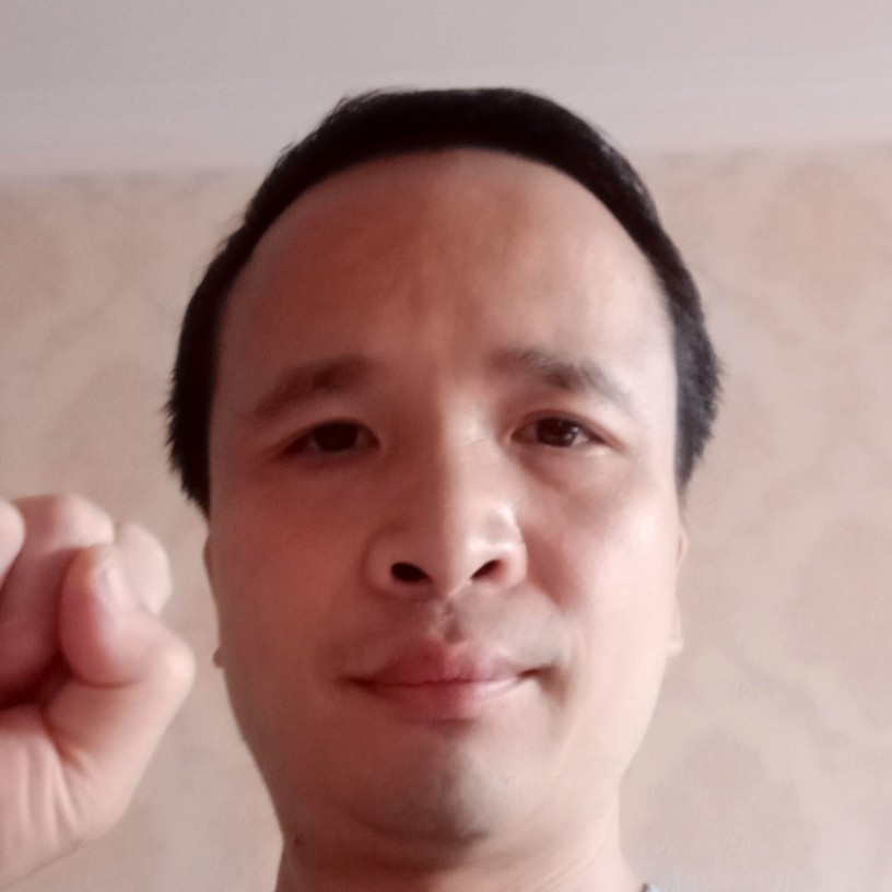 期待踢飘逸的照片