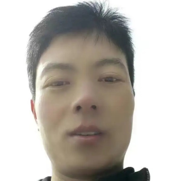 树叶方危机张先生的照片