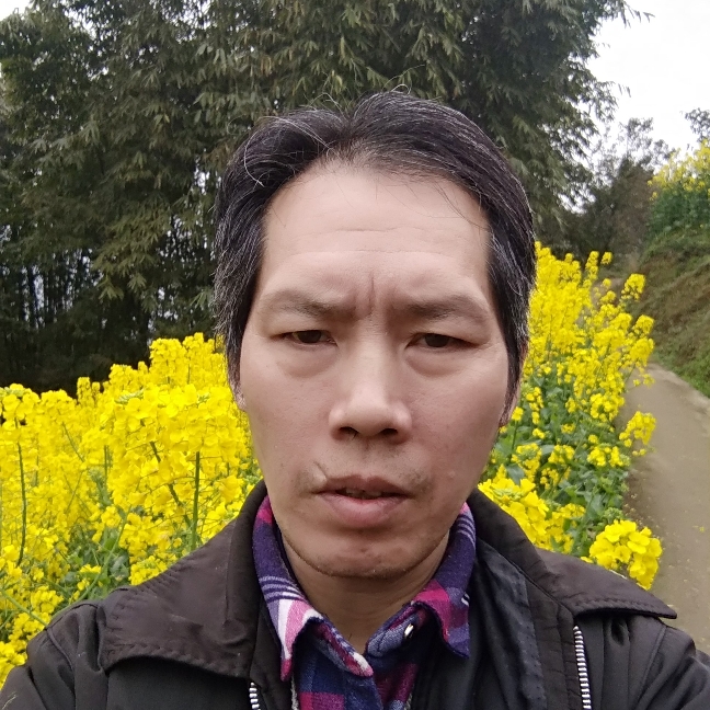 一个快乐的人的照片