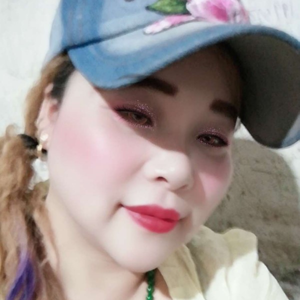我很音乐和唱歌做的照片