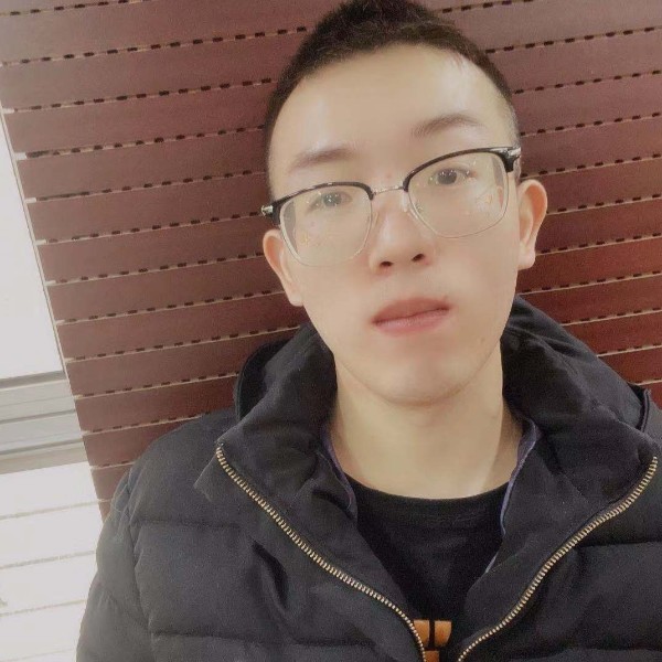 肖详的照片