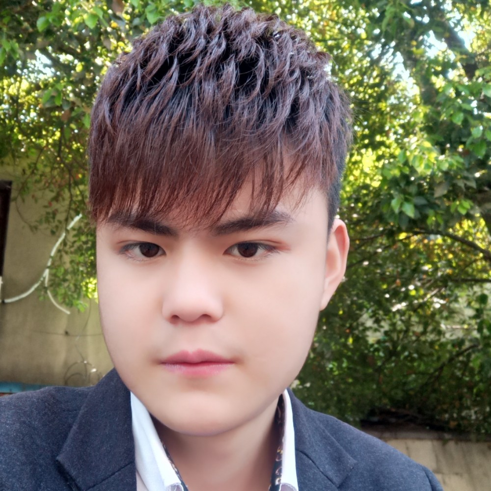 蜗牛挽手爱听歌的照片