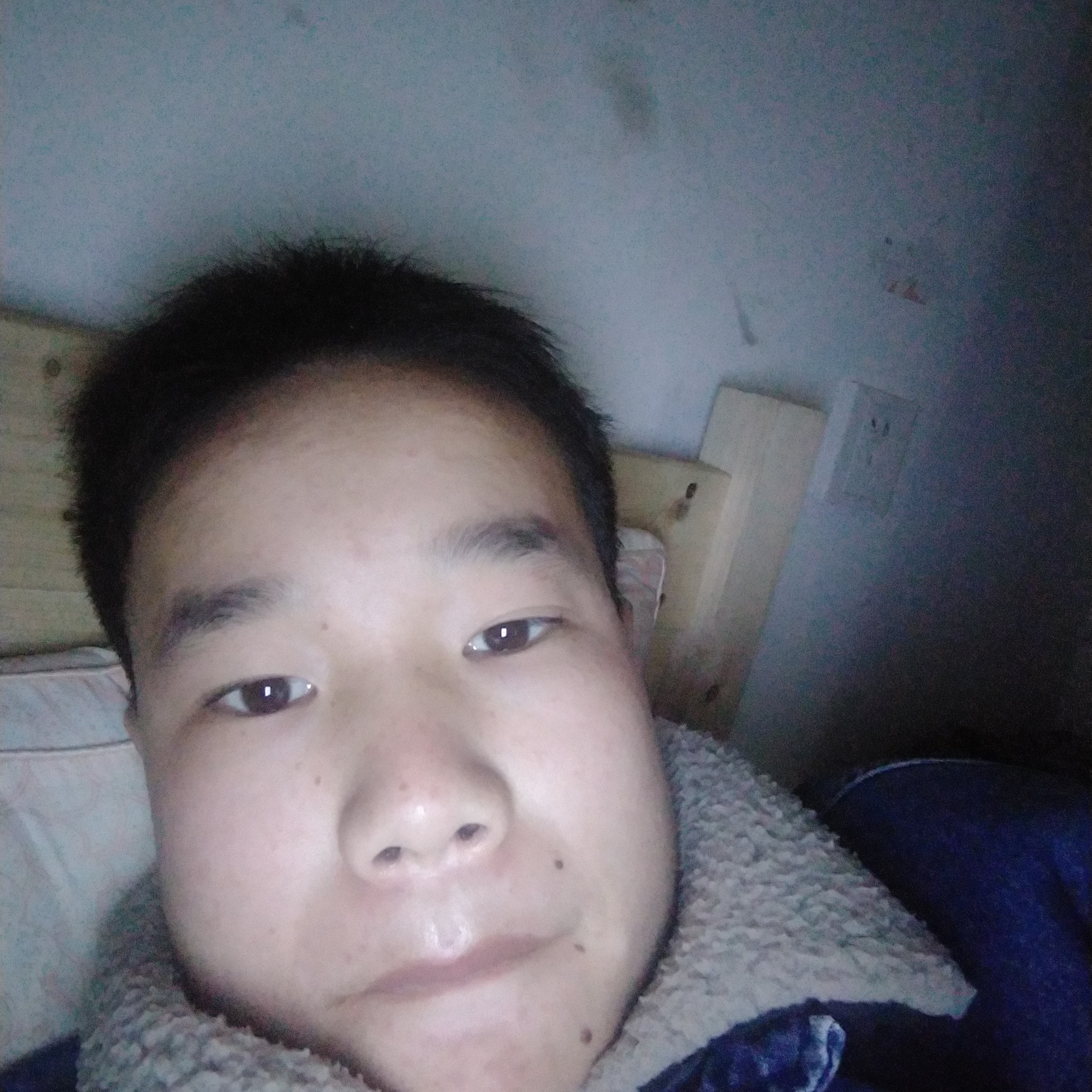 对酒饮天下的照片