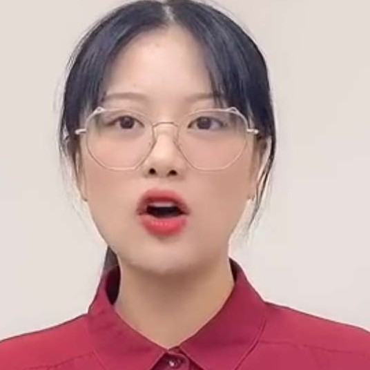 情动倾心受伤的照片