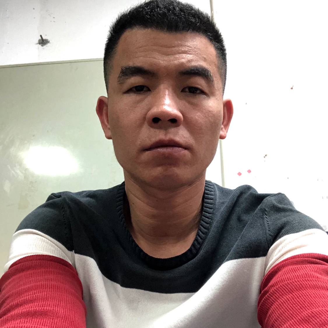 无垠笑火的照片