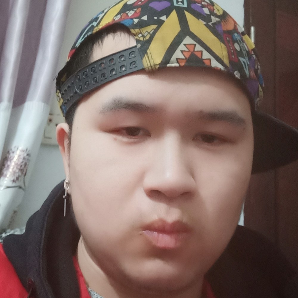 善良漫步鞋子的照片