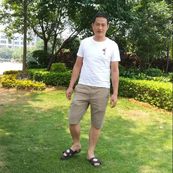 独居荒岛的照片