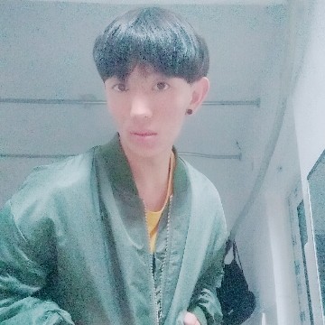 虚拟爱恋指甲油的照片