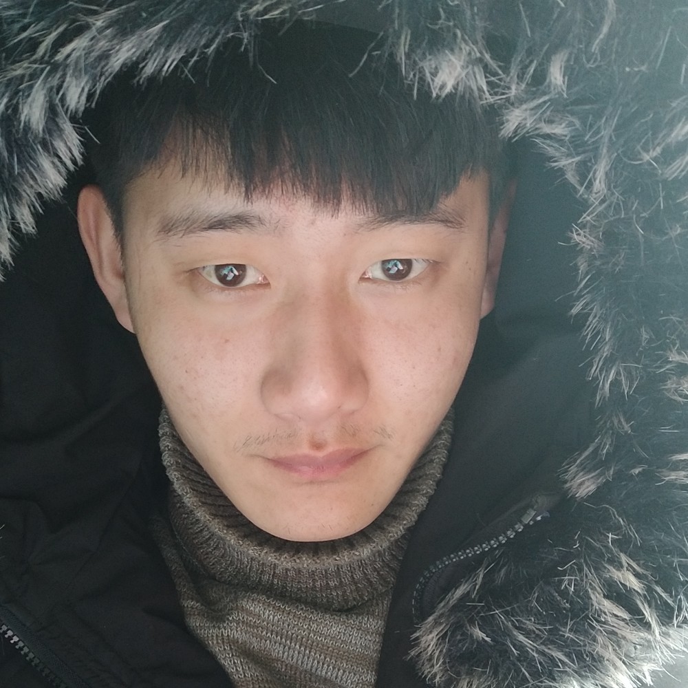 田晓龙的照片