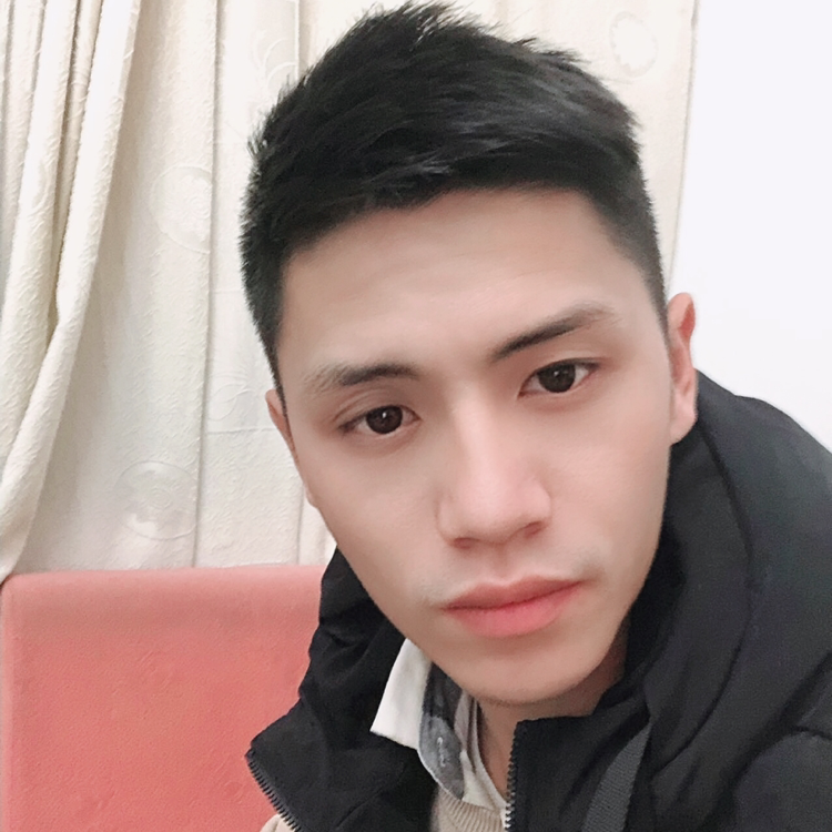 欢呼闻溪流的照片