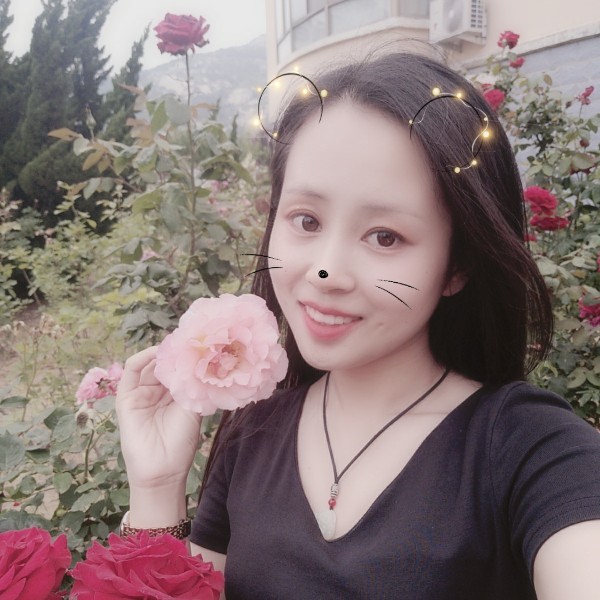 圆圆1111的照片