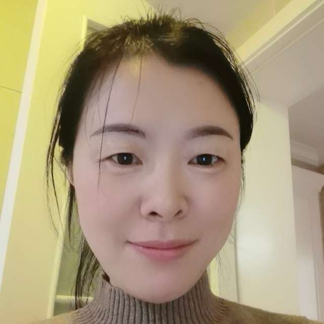 闫桂英的照片