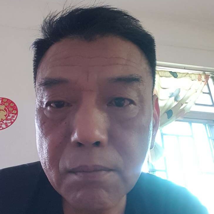 动听深拥鞋垫的照片