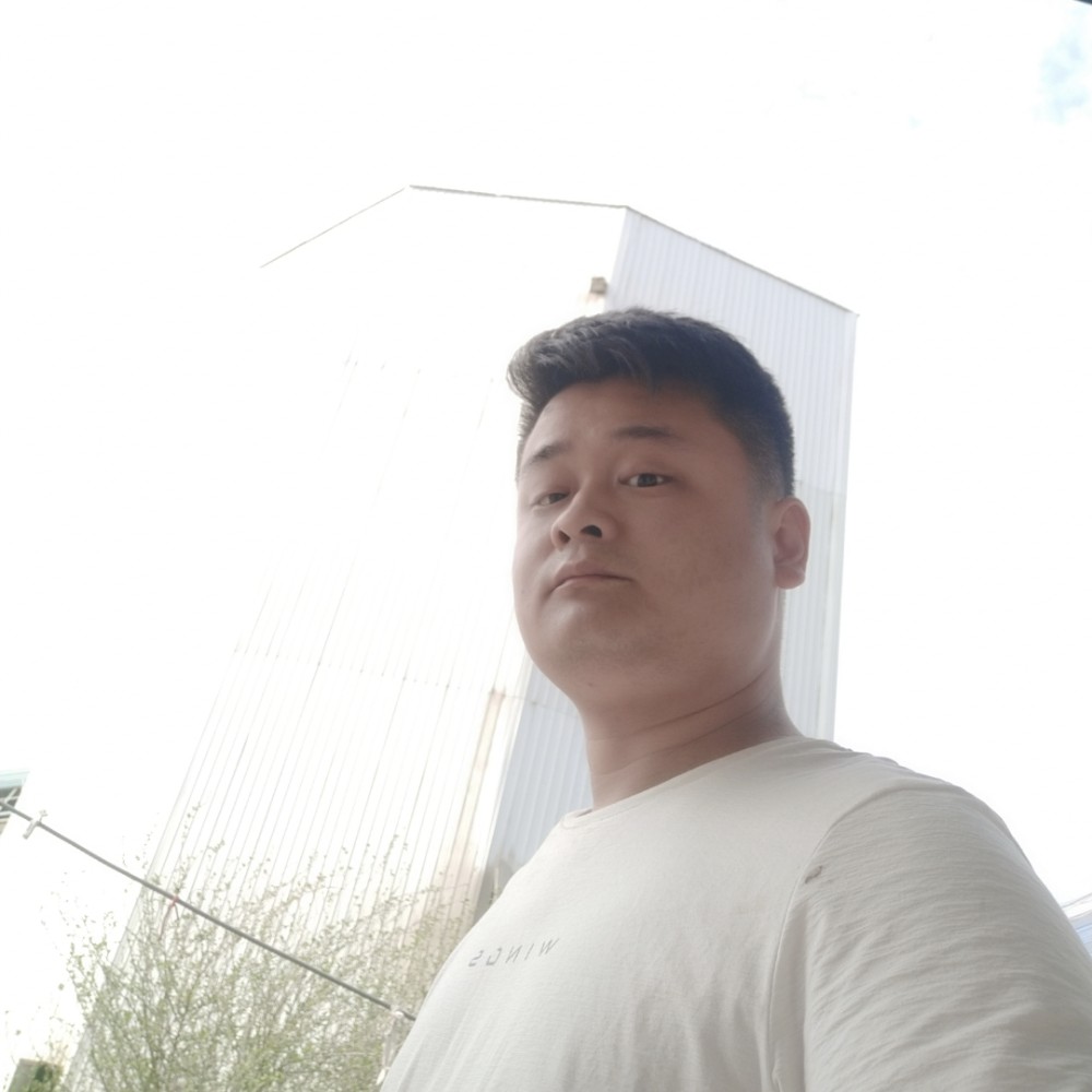 韶华无语的照片