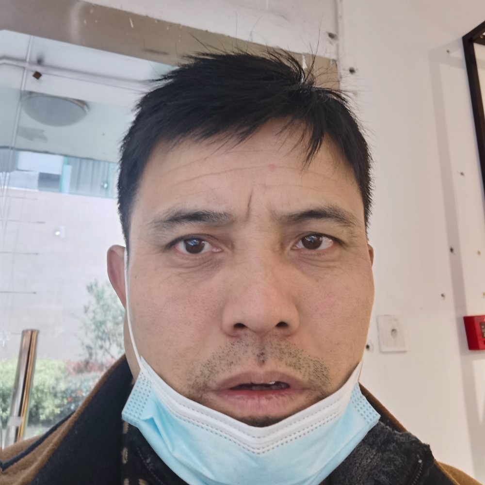 白羊挽手要减的照片