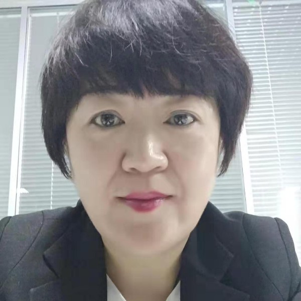 洛尘平常的照片