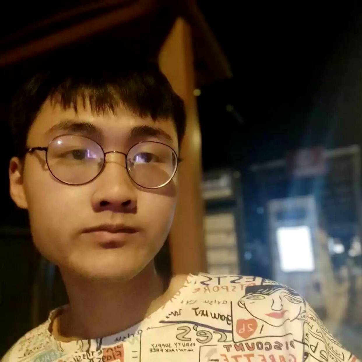 ZovL的照片