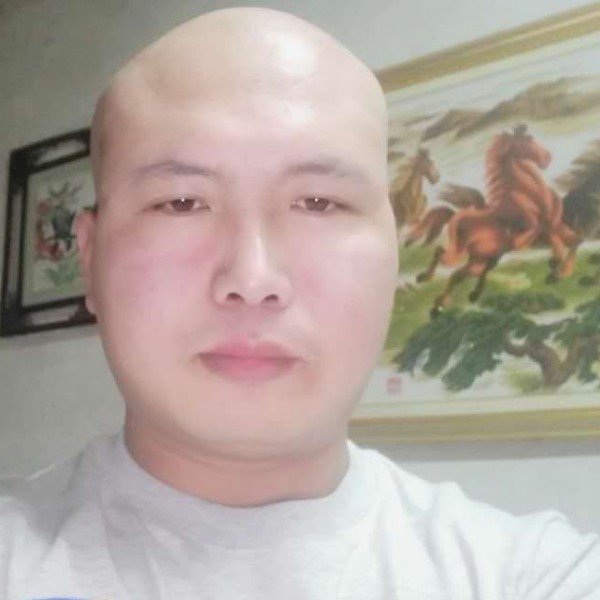 烈酒醉人往事归零的照片
