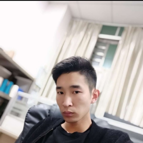 无语相许芹菜的照片