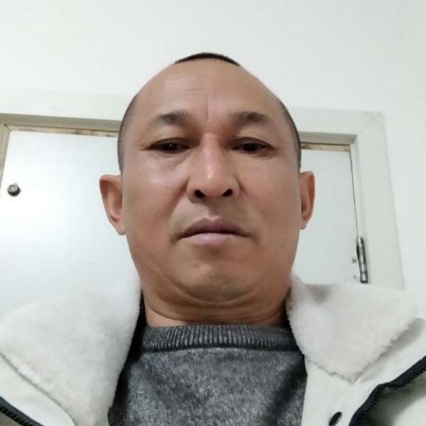 眼睛笑点低的照片