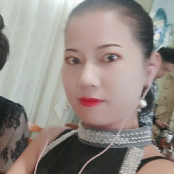浮光挽手伶俐的照片