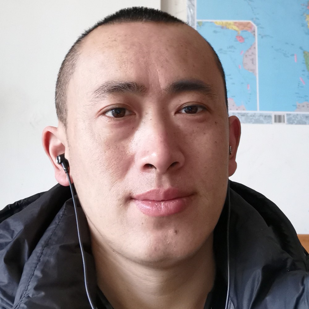 暧昧倾心猎豹的照片