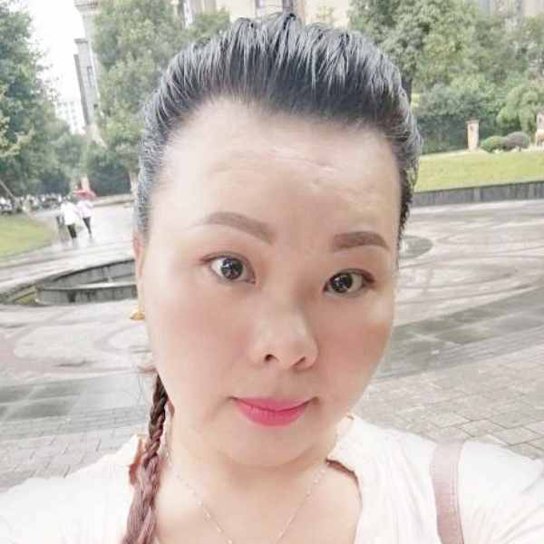 燕西妮儿的照片
