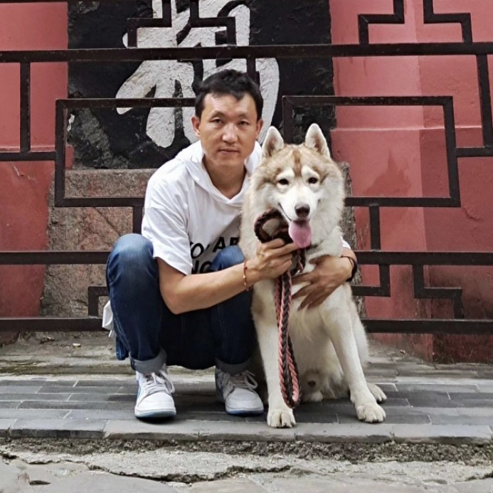 邪柔的照片