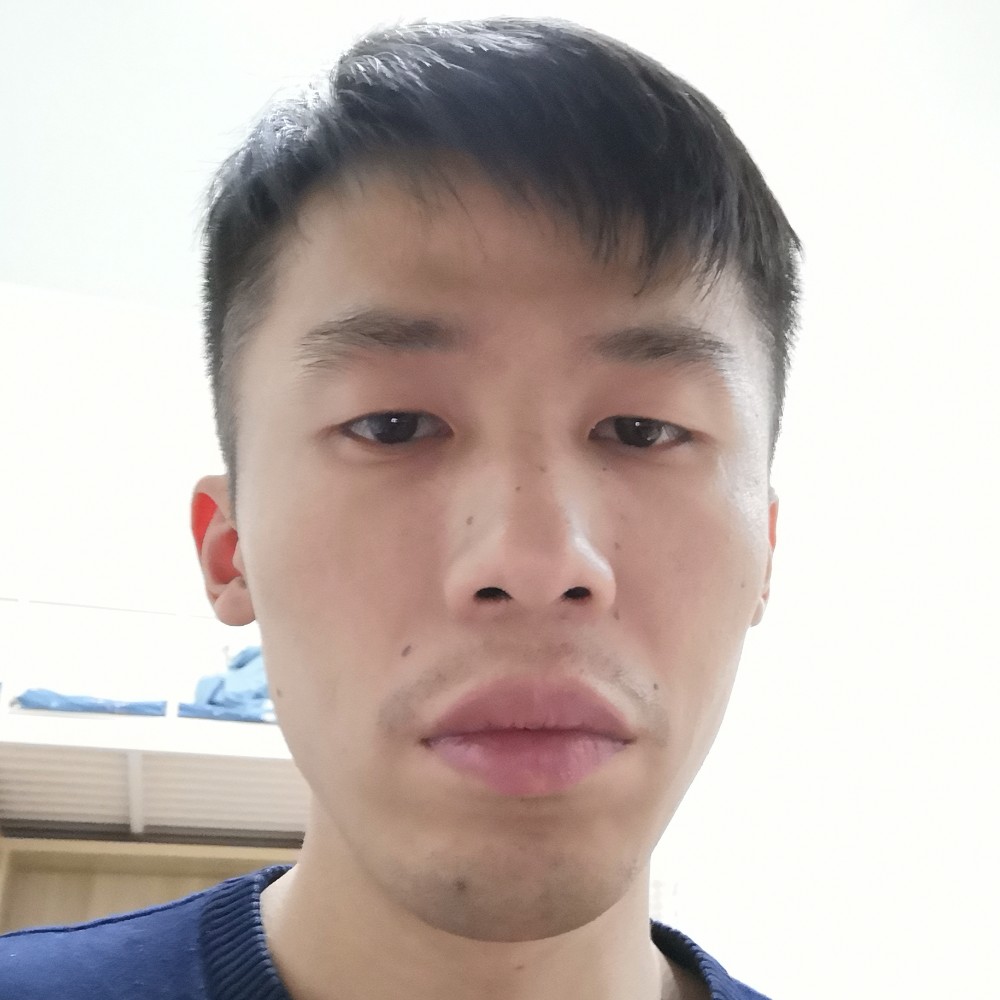 栾仕伟的照片