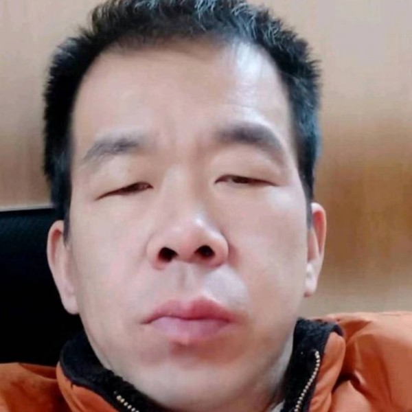 浅唱方平湖的照片