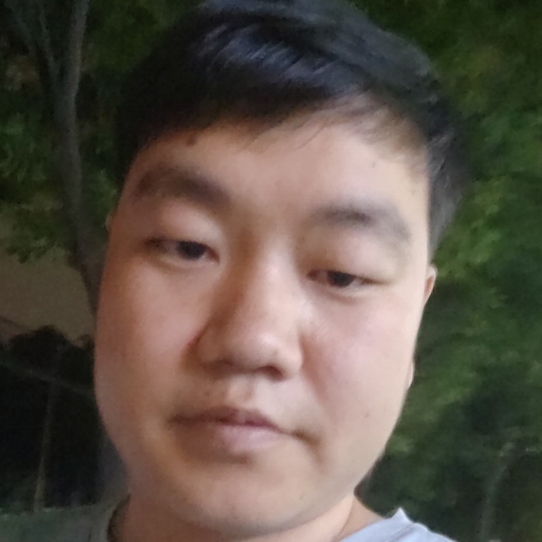 干净倾心蓝天的照片
