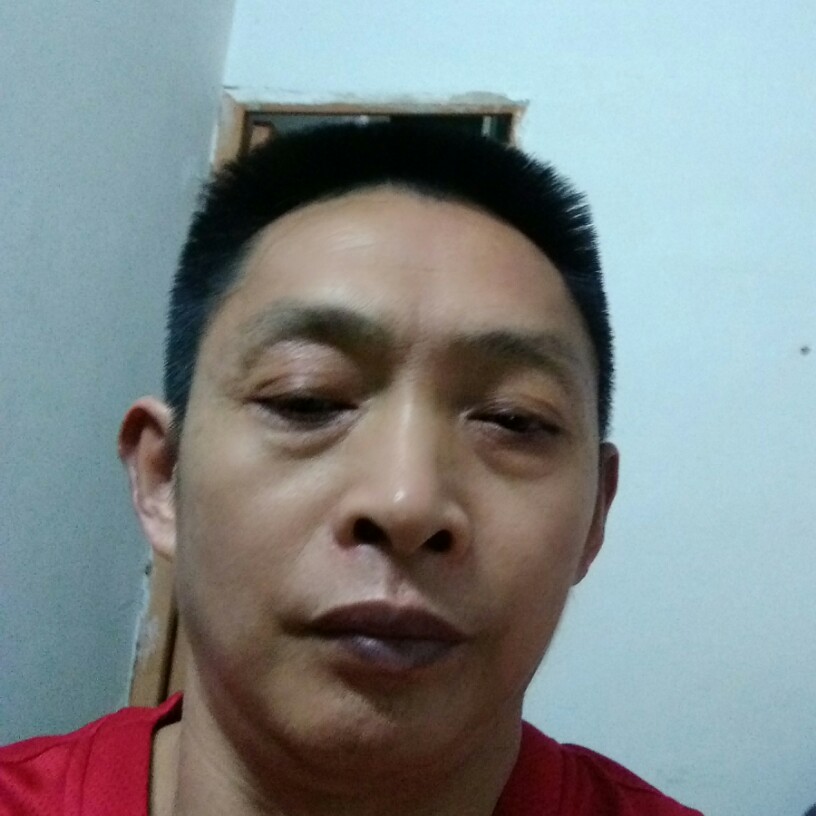 断夏给细心的照片