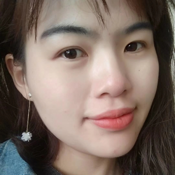 孞儿的照片
