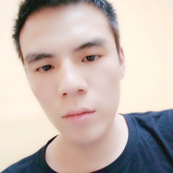 蒋谭的照片