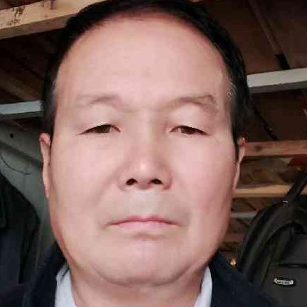 真单身男人的照片