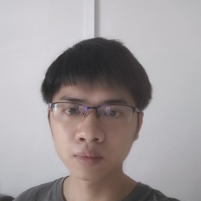 黑裤回首酷酷的照片
