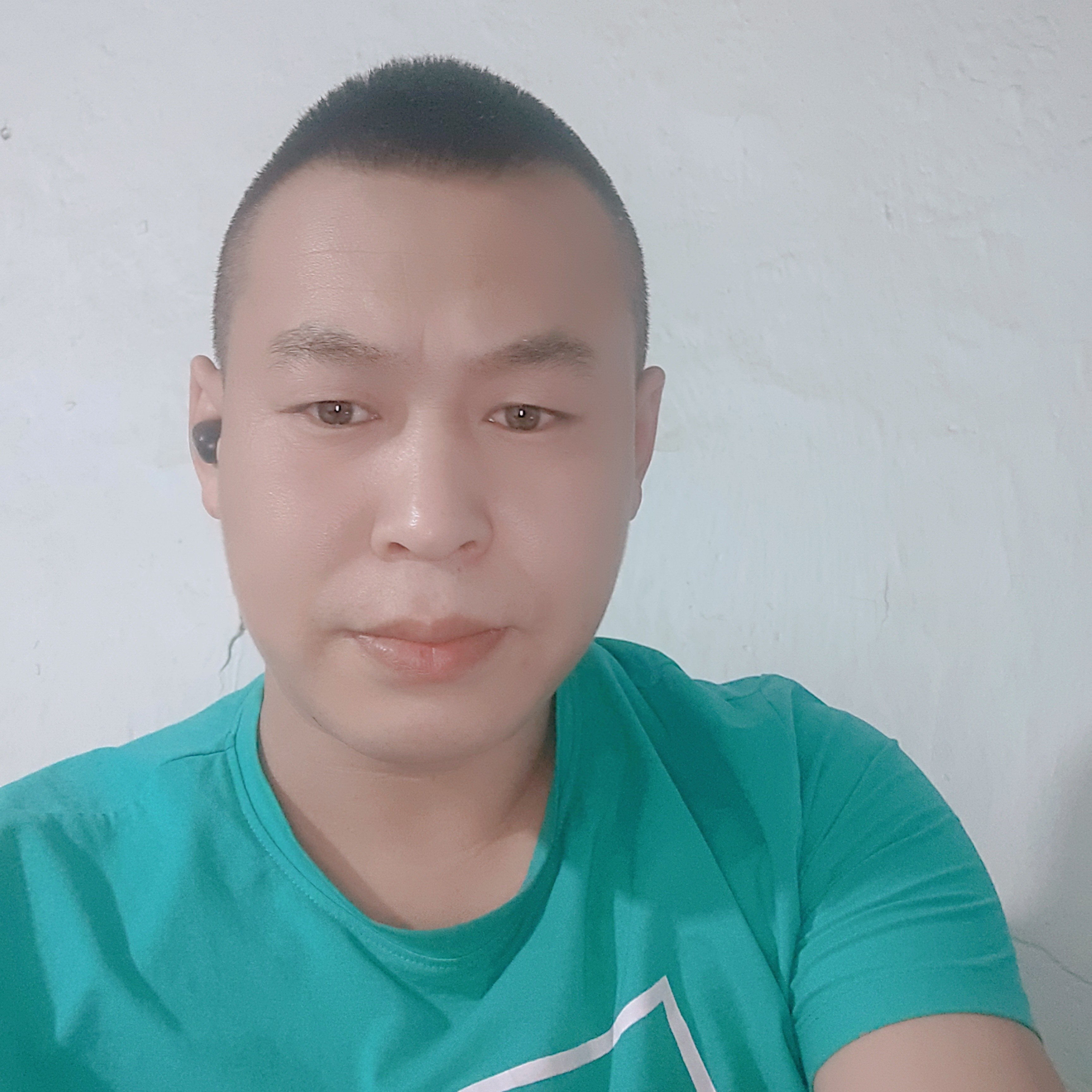 个性請白开水的照片