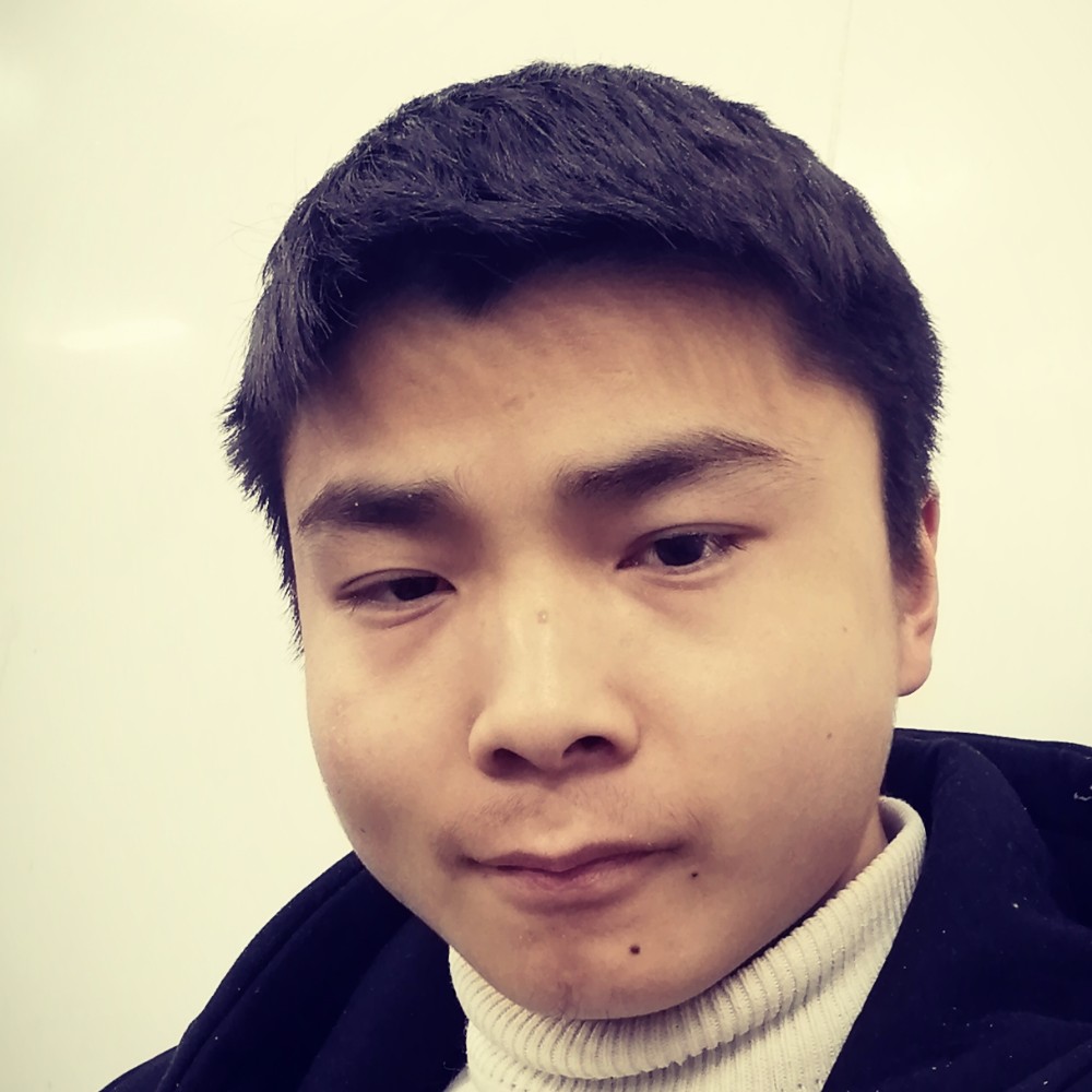 肖之的照片